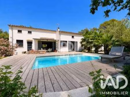 vente maison piscine à saint-raphaël (83530) : à vendre piscine / 196m² saint-raphaël