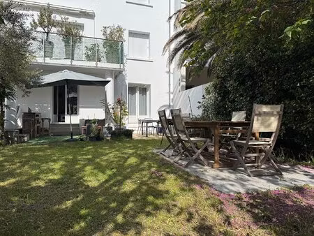 royan centre - appartement t4 avec jardin privatif