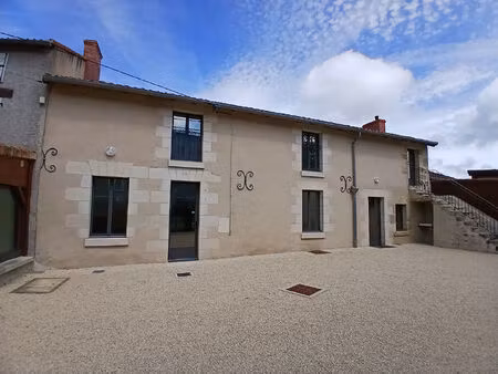location maison 4 pièces, 135.00m², aubigné