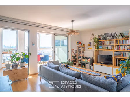 appartement contemporain avec vue sur la cathédrale et les vosges.