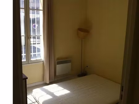 location appartement 2 pièces à bordeaux (33000), 710 €