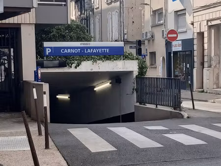 parking à vendre