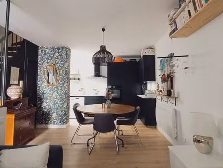 maison centre-ville meublée 75 m² – 3 chambres – disponible immédiatement