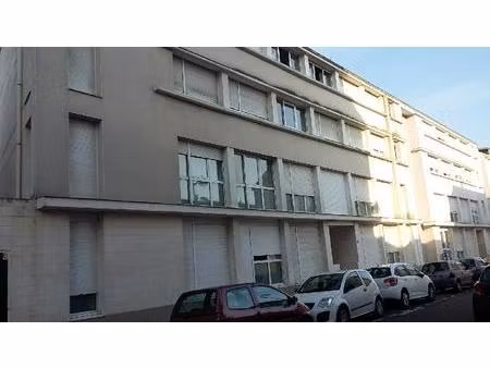 parking nantes madeleine 81 euros