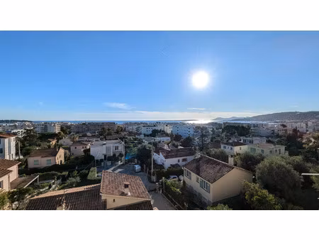 t2 meublé vue mer de 50m²