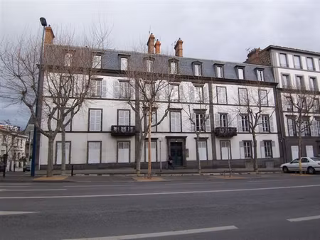 appartement f1- clermont ferrand