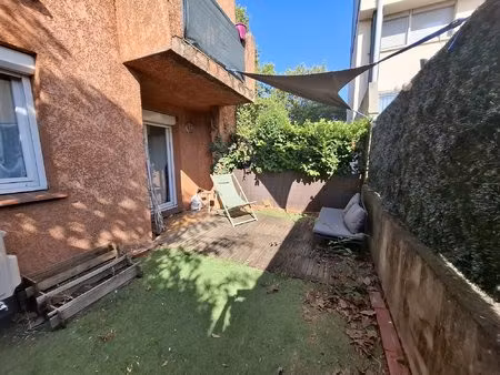 t1bis/t2 avec jardinet et parking - toulouse croix de pierre