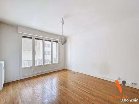 appartement 2 pièces 57 m²