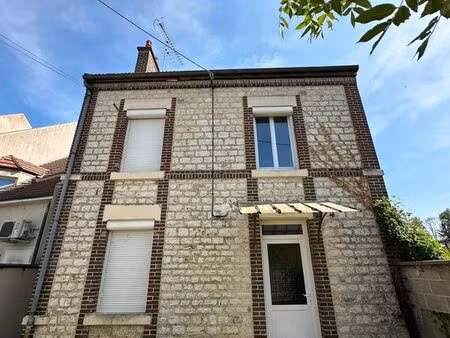 maison en pierre 132m2 sur terrain attenant