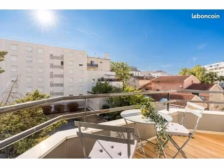spacieux t1 de 35m2 avec balcon, refait à neuf - loue meuble - lyon 3 dauphiné / lacassagn