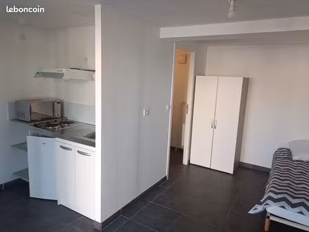 studio 20 m2 proche facs medecine