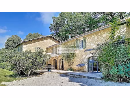 vente maison 7 pièces 398 m² à auch (32000), 690 000 €
