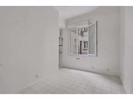 studio de 1 pièce de 16 m² à paris