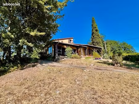 maison 7 pièces 150 m²