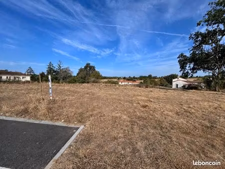 terrain 492 m² thorigny