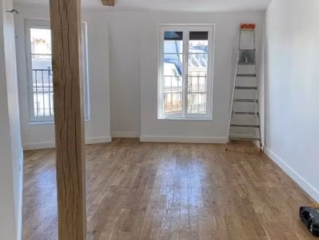 t3 non meublé 71m², rue de rennes - paris (6)