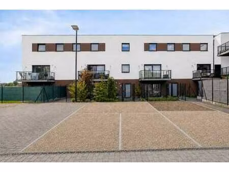 spacieux duplex avec terrasse orientée sud & 3 chambres