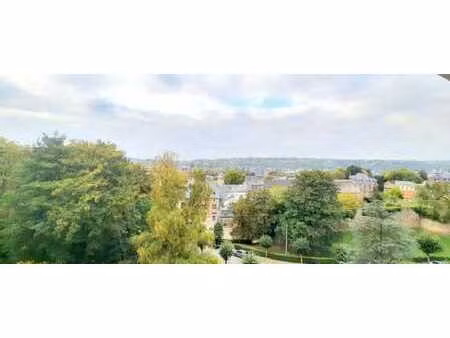 appartement 3 ch dans parc avec garage – centre ville de huy