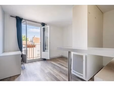 studio de 1 pièce de 20 m² à montreuil
