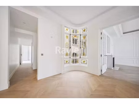 location appartement 7 pièces 286.11 m² à paris 16ème (75016), 16 792 €