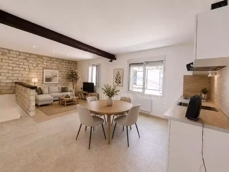 charmante maison de village t3 de 65 m² entièrement rénovée.