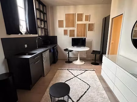 location meublée appartement 1 pièce 21 m² à lyon 4ème (69004), 790 €