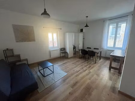 location meublée appartement 1 pièce 41 m² à bordeaux (33000), 875 €