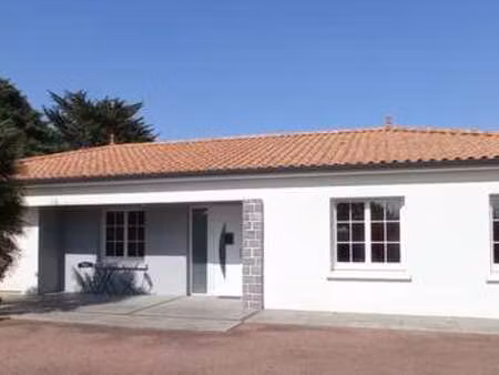 vente maison à la ferrière (85280) : à vendre / 150m² la ferrière
