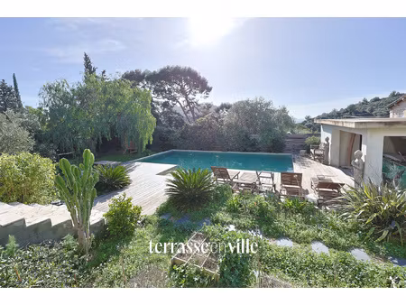 la ciotat - figuerolles - maison familiale - t6 - 204 m2 + t