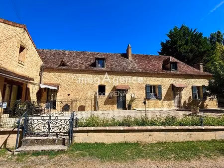 maison en pierre 320 m² avec gîte et grange