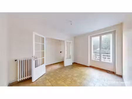 location appartement 3 pièces, 68.02m², la celle