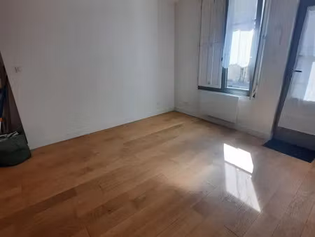 location appartement 3 pièces 55 m² à tours (37000)