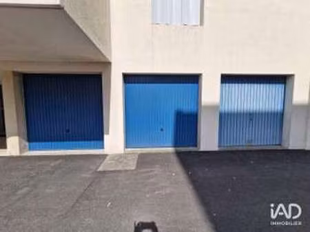 location garage box et parking à la source (45000) : à louer / 12m² la source