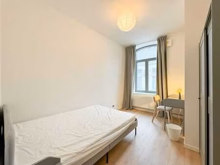 magnifique chambre en colocation entièrement meublée