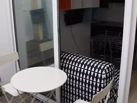 location appartement 2 pièces à bordeaux (33000), 700 €
