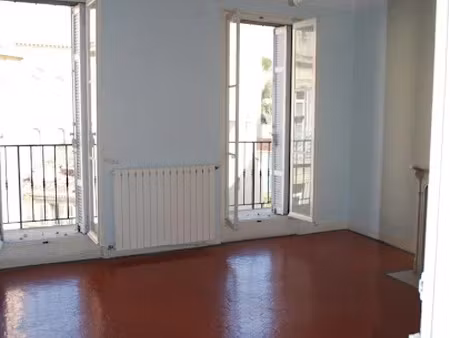 location appartement 5 pièces 200 m² à marseille 4ème (13004), 1 965 €