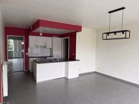 appartement 2 chambres, balcon, peb a