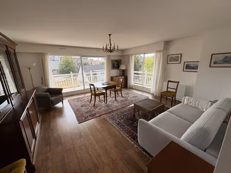 superbe 3 pièces meublé de 86m2 proche des commerces et de l