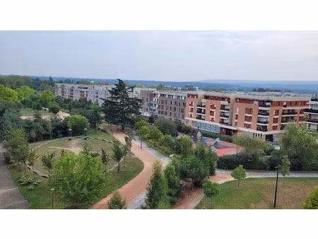 location meublée appartement 5 pièces 101 m² à cergy (95000), 600 €