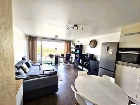 bel appartement 2 chambres à ostende