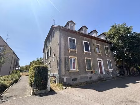f4 de 63 m2 à rénover, à saint-louis (68300)