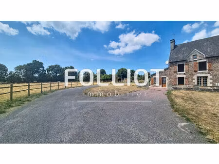 a vendre maison en pierre au calme à hudimesnil, proche bréhal