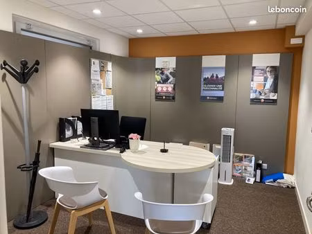 local commercial 64 m² concarneau
