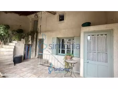 maison de village 5 pièces 90 m²