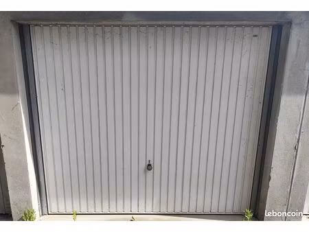 vends 2 garages