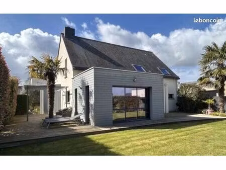 maison 156 m² – 5 ch (vie de plain-pied) – pièce de vie 60 m² – la bouëxière