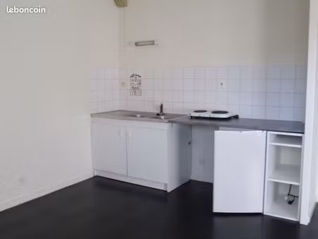 studio 1 pièce 26 m²