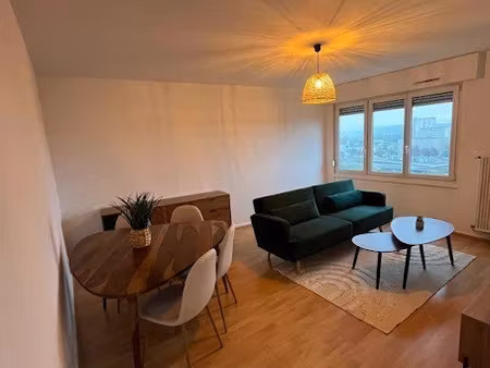 location meublée appartement 2 pièces 45 m² à metz (57000), 830 €