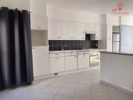 location appartement 3 pièces 61 m² à villeurbanne (69100)