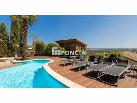 crépieux-la-pape – maison d'architecte 160 m² climatisée avec piscine et vue panoramique